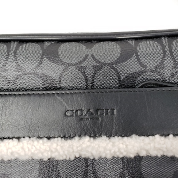 Brand New Coach Sling Bag for Men MSRP $400 - Picture 8 of 8